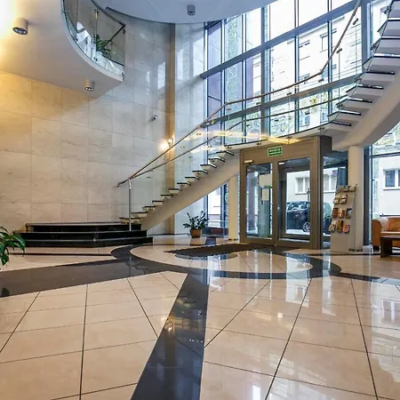 Centrum Krawiecka 2 Апартаменты