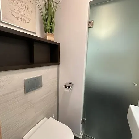 Апартаменты Centrum Krawiecka 2 *