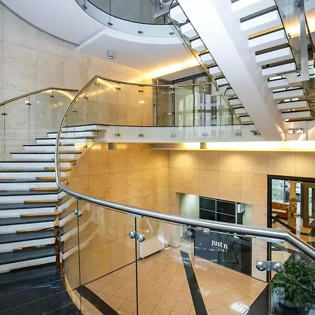 アパート Centrum Krawiecka 2 ヴロツワフ