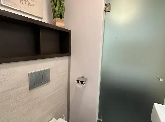 Apartment Centrum Krawiecka 2 *